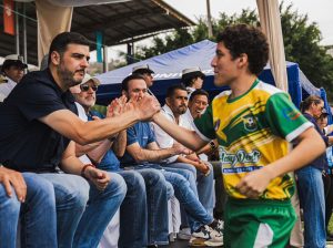 Alcalde Aquiles Alvarez inaugura el Interbarrial de fútbol de diario El Universo que cuenta con 8.500 jugadores