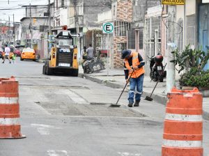 ATM realizará desvíos en la circulación de buses y vehículos por obras viales en La Saiba, Suburbio y centro de Guayaquil