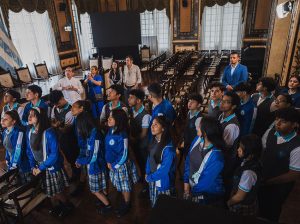 Estudiantes recorren el Palacio Municipal y conocen la historia de Guayaquil