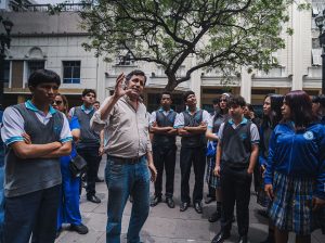 Estudiantes recorren el Palacio Municipal y conocen la historia de Guayaquil