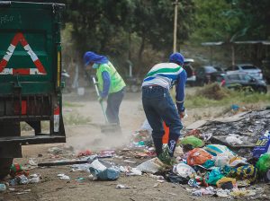 En Mapasingue Este se recogieron 45 toneladas de basura con limpieza y barrido