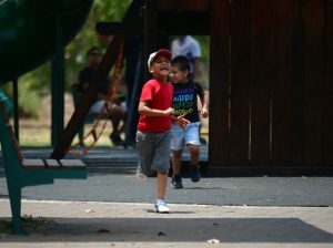 Parque Samanes recupera las áreas verdes y los juegos infantiles