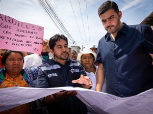 Alcalde Aquiles Alvarez supervisa obras en el Guasmo que beneficiarán a 230.000 habitantes