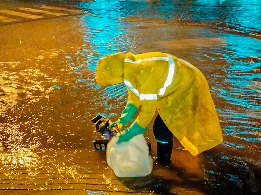 Municipio de Guayaquil despliega más de 150 funcionarios para atender emergencia por intensas lluvias