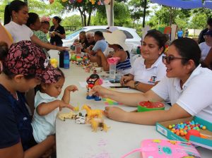 Feria Compartir Ciudadano en Parque Samanes incluyó matrimonio colectivo, a la Banda Municipal y feria de emprendimientos