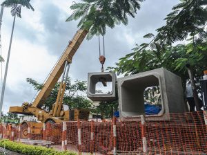 Alcalde supervisó construcción de conducto cajón en Jardines de Esperanza que mitigará inundaciones