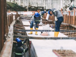 Alcalde supervisó construcción de conducto cajón en Jardines de Esperanza que mitigará inundaciones