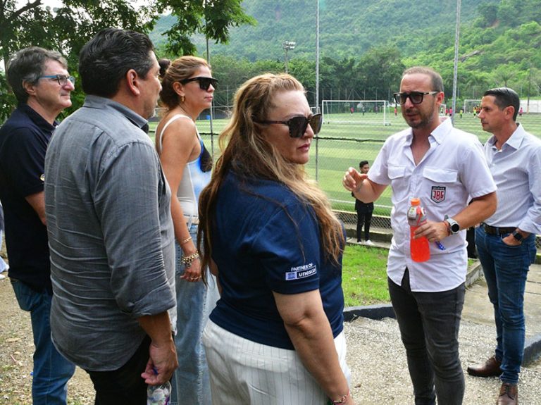 Comitiva internacional de ACES conoce proyectos deportivos impulsados por el Municipio