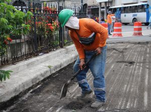 Obras Públicas arranca intervención en calles del centro de Guayaquil