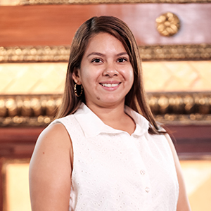 Lcda-Ana-Fuentes Ana Fuentes