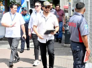 Operativo municipal verifica permisos y ordena actividad comercial