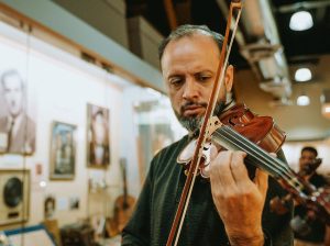 La Filarmónica Municipal rompe el molde de la música clásica y llega a todos los rincones