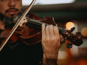 La Filarmónica Municipal rompe el molde de la música clásica y llega a todos los rincones